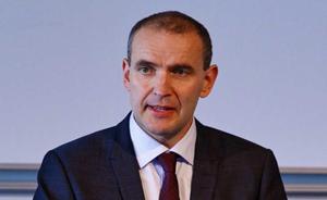 Президент Исландии прибыл в Грузию и попросил называть его Гудуной Иванишвили