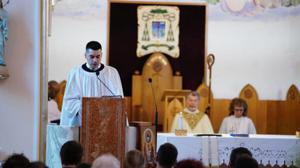 "მაგინეს": ანგლიკანური ეკლესიის ლიდერი რელიგიის სააგენტოს ადანაშაულებს