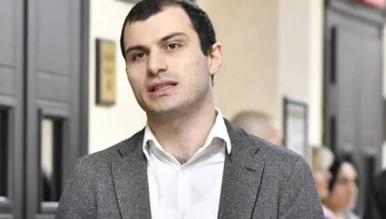 სააკაშვილის ადვოკატმა მოსამართლეების აცილება მოითხოვა