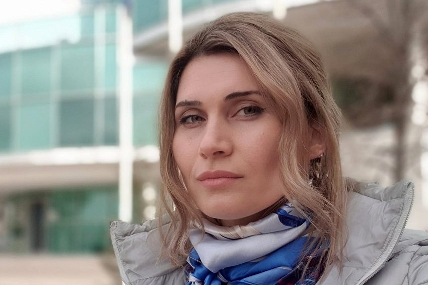 სამირა ბაირამოვა: ჩემი ბინის კარზე ჯვარი დაახატეს, კედელზე კი – რუსეთის დროშა