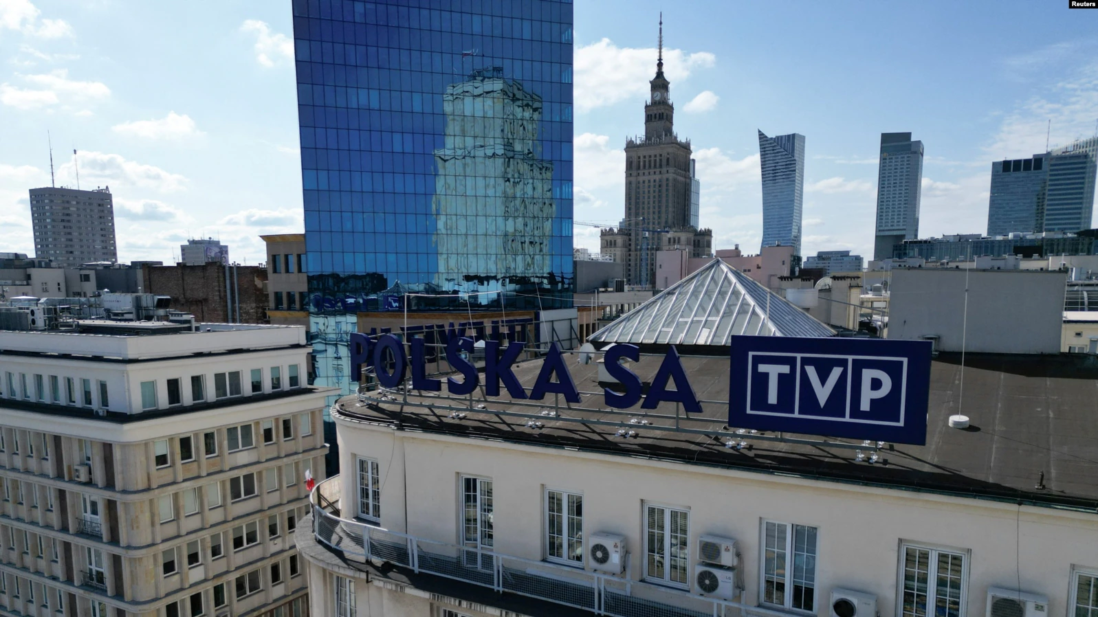 В Польше прекратили вещание государственные телеканалы