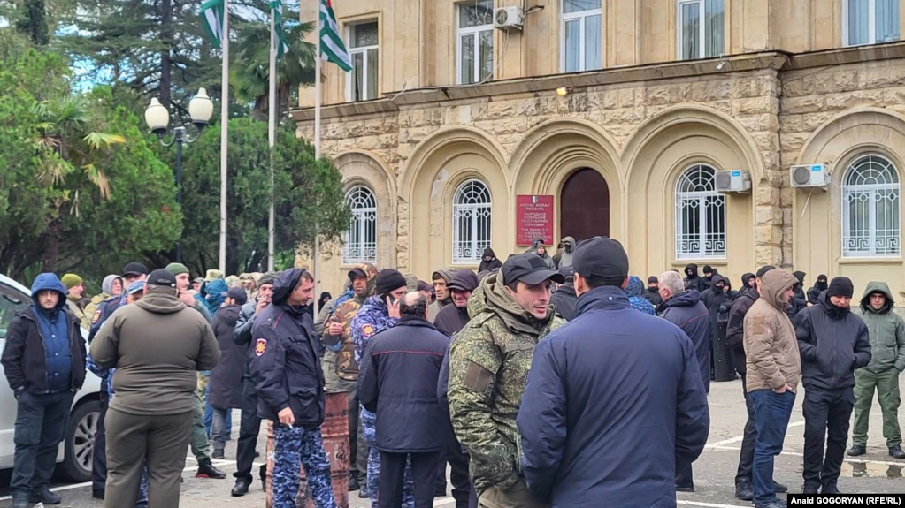 «Потеряна юрисдикция над частью территории» - заявление абхазской общественности