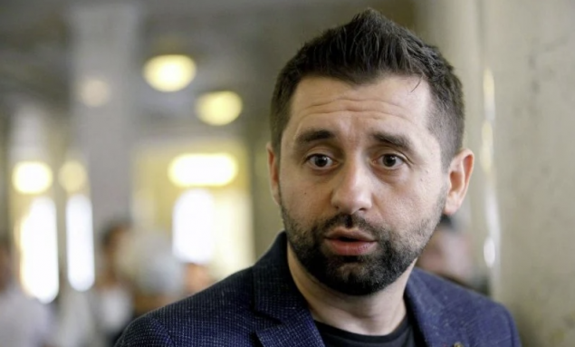 "რუსული კომპანიები სანქციებისთვის გვერდის ასავლელად ქართულ ორგანიზაციებს იყენებენ"