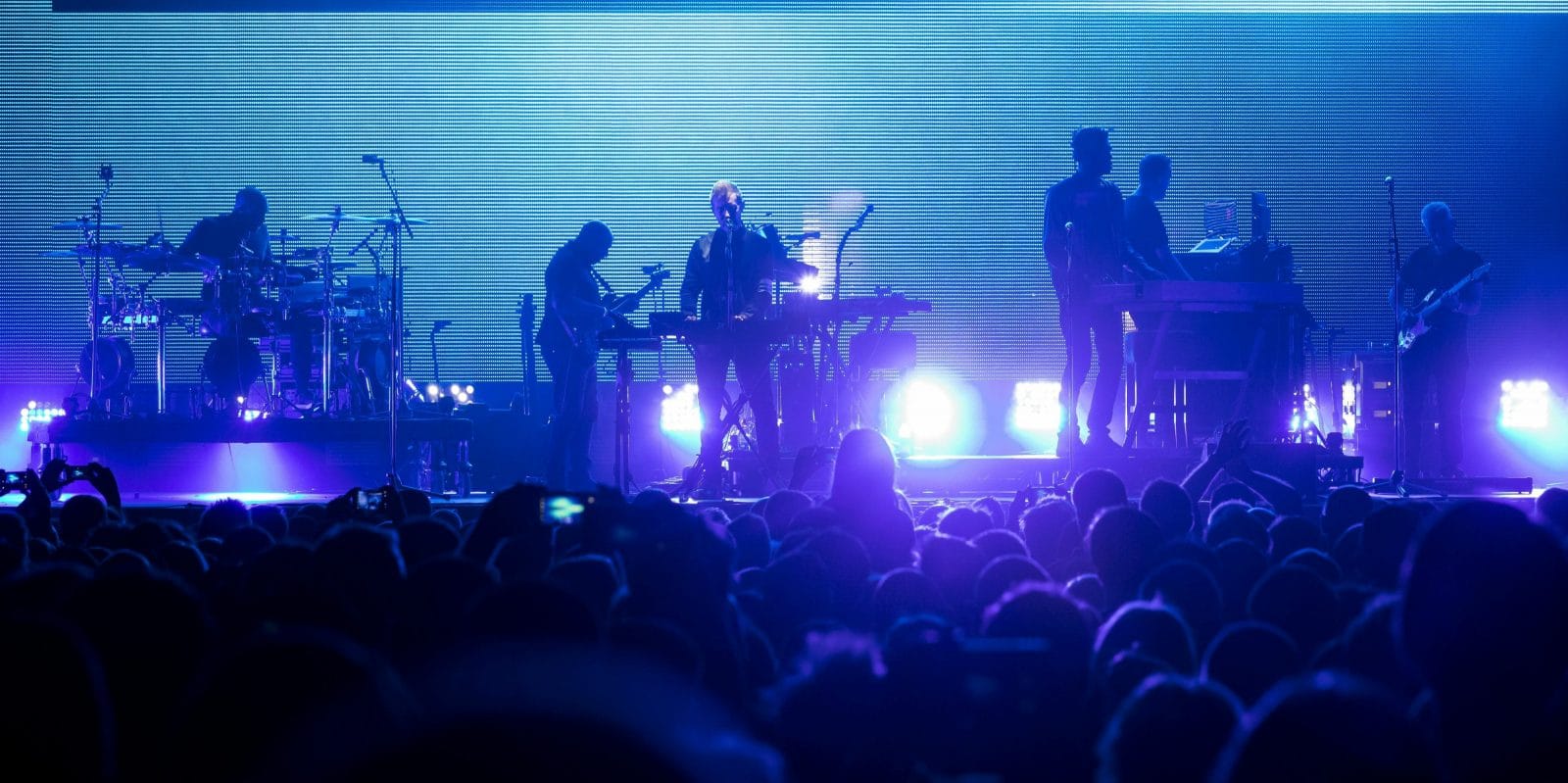 Massive Attack отменила шоу из-за посягательств властей Грузии на права человека