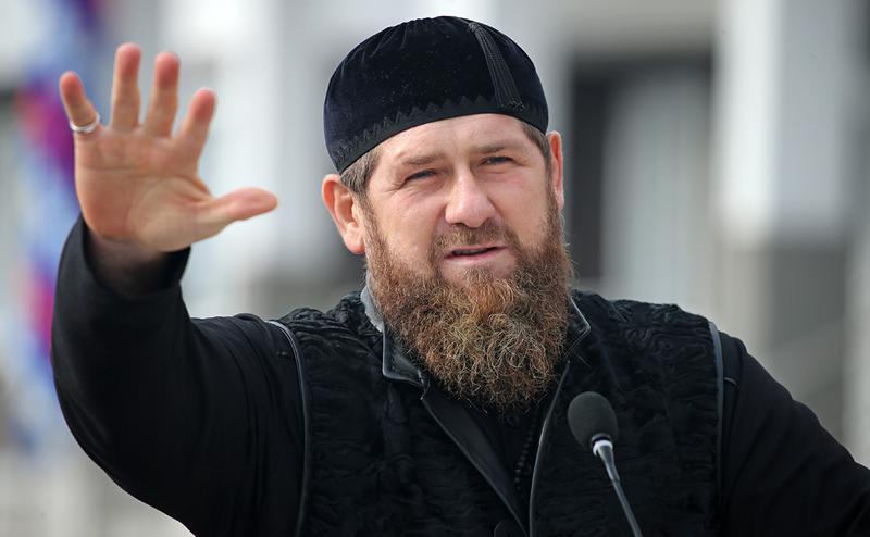 „კადიროვს სურს, ეს მკვლელობა პუტინს მიუძღვნას“ : მორიგი დევნა ჩეჩნეთიდან