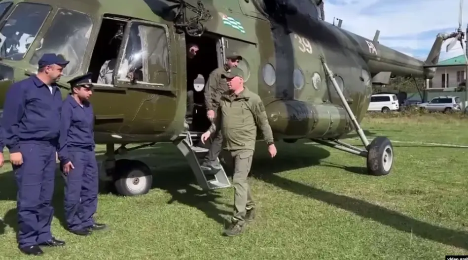 В Абхазии проводят крупные военные учения