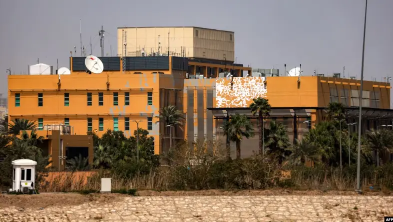 Посольство США в Багдаде подверглось интенсивной атаке