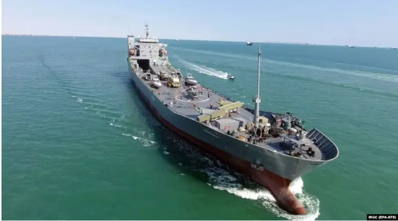 Иран задержал в Персидском заливе танкеры с миллионом литров топлива