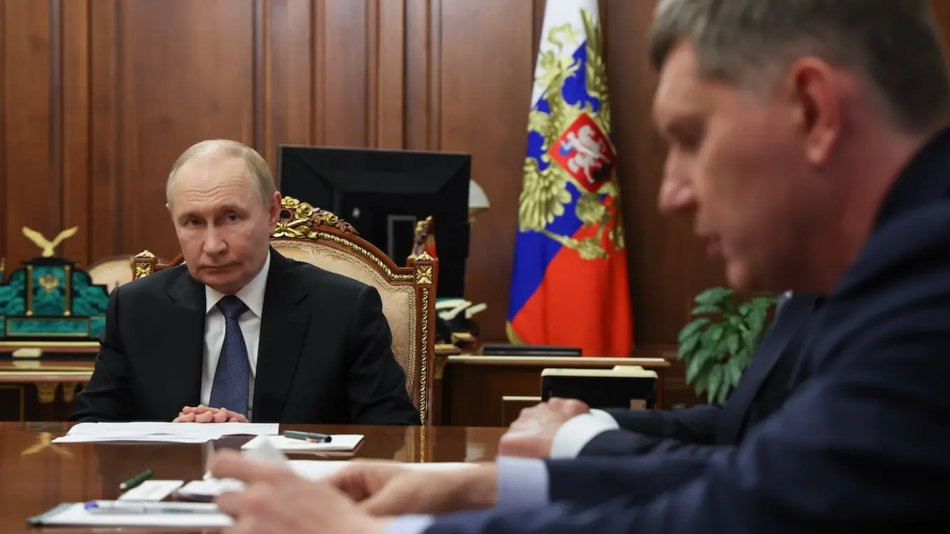Путину сообщили о резком ухудшении прогнозов по российской экономике