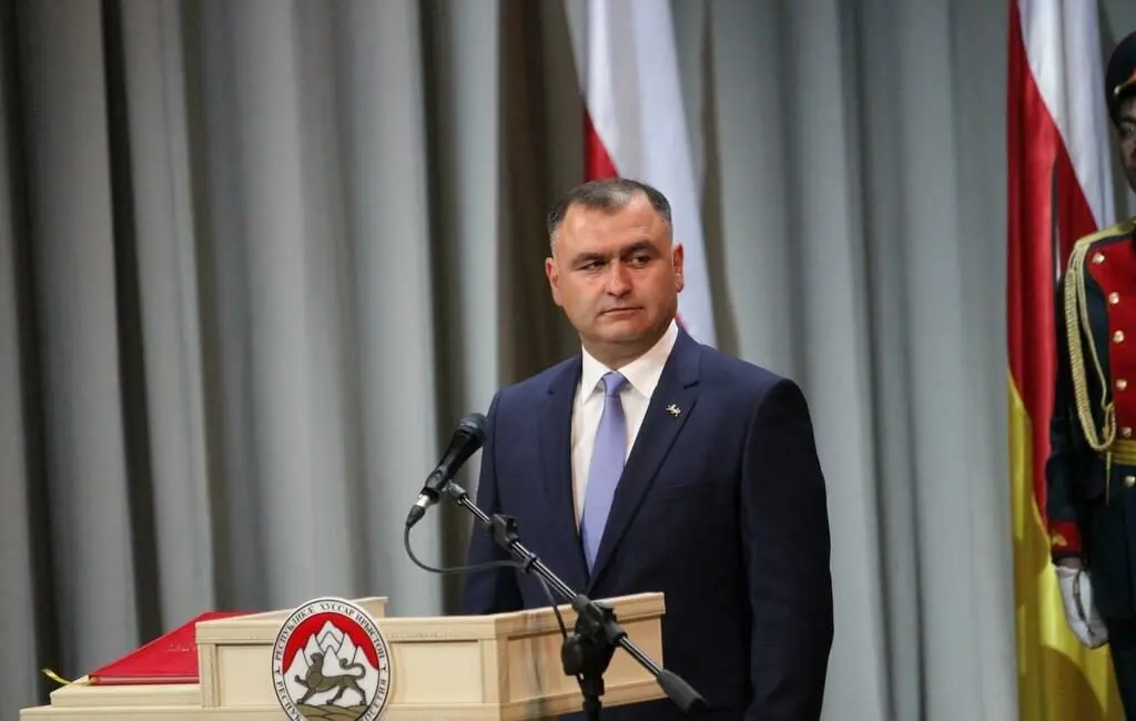 Гаглоев: грузинская политическая элита должна отказаться от реваншистских иллюзий