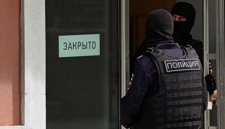 Полицейские пришли с обысками в офис российского телеграм-канала «База»
