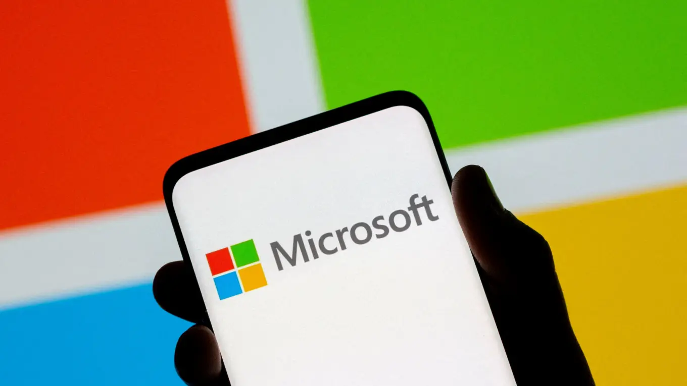 Индийскую «дочку» «Роснефти» отключили от сервисов Microsoft после санкций ЕС