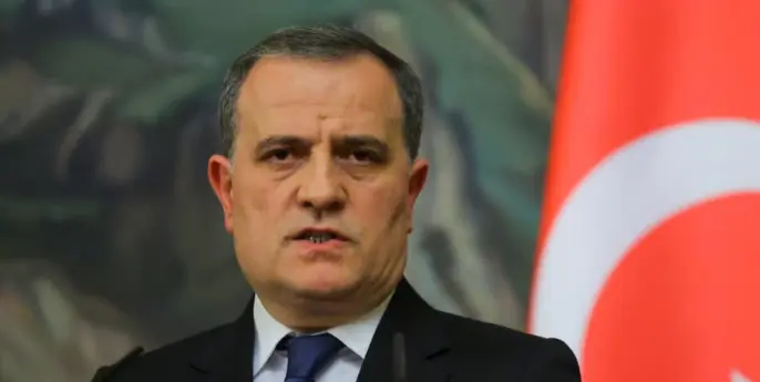 Азербайджан объявил о выводе дипломатического персонала из Ирана