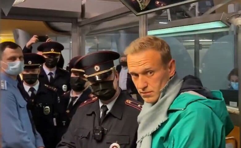 Арестованный Навальный, напуганный Путин и Россия на грани краха