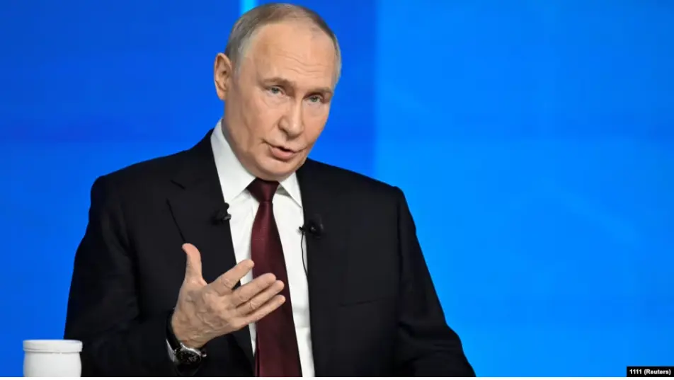 Путин запретил исполнять решения международных судов