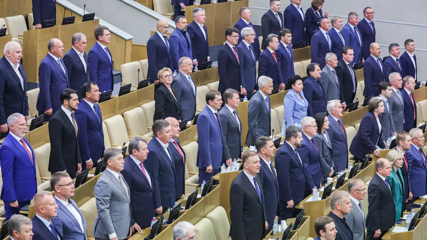 Госдума велела массово отправлять россиян на принудительные работы