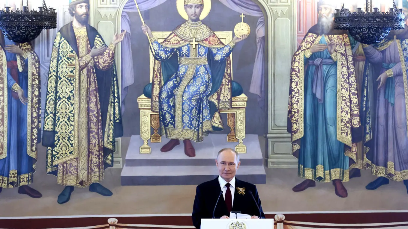 Михалков: Путин считает, что президентом его сделал бог