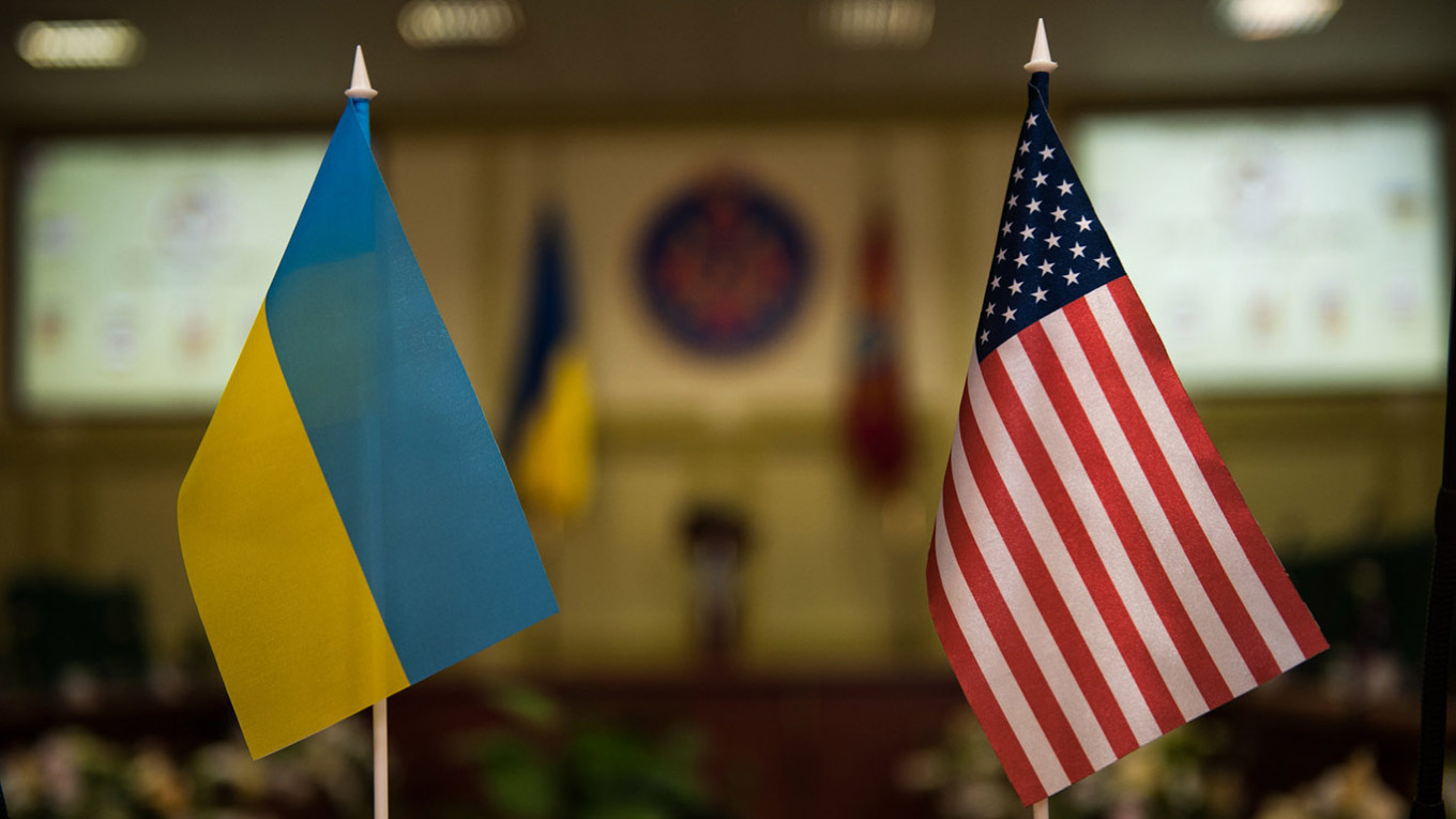 Украина в последний момент предложила внести изменения в сырьевой договор с США