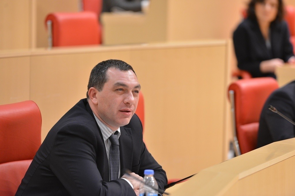 ბოკერია – ოქრიაშვილს: "პრინციპები არ გაგაჩნიათ"
