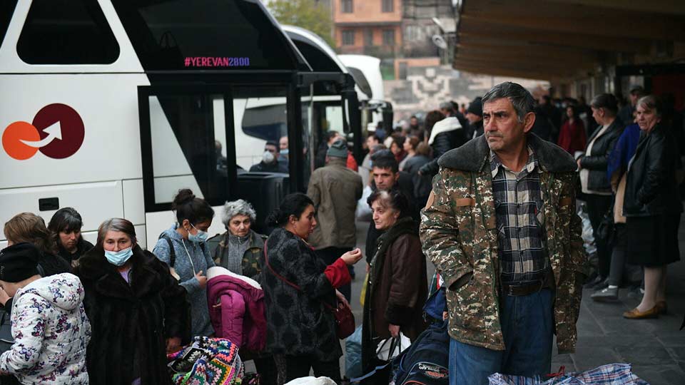 მედია: მთიან ყარაბაღში 34 000-ზე მეტი დევნილი დაბრუნდა