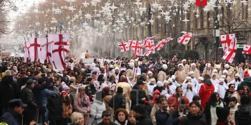 Мэрия Тбилиси: в связи с шествием «Алило» движение транспорта будет ограничено