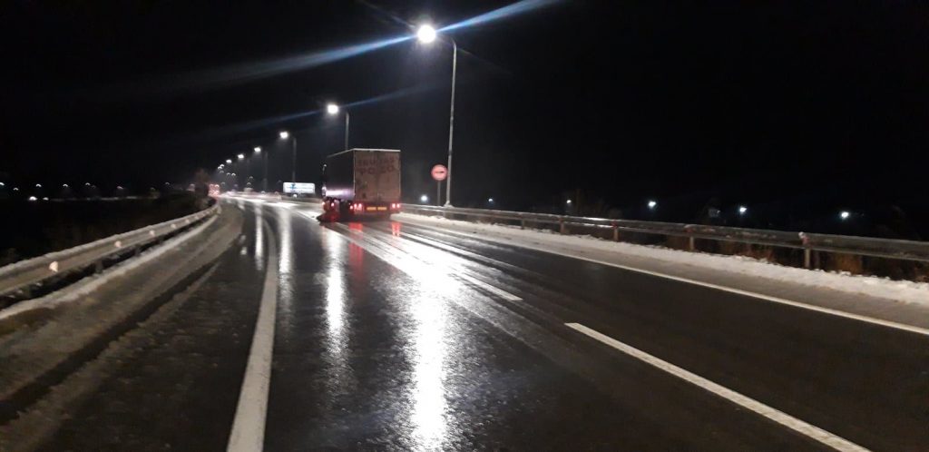 ქობულეთის შემოვლით გზაზე ავარიის გამო მოძრაობა შეფერხებული იყო