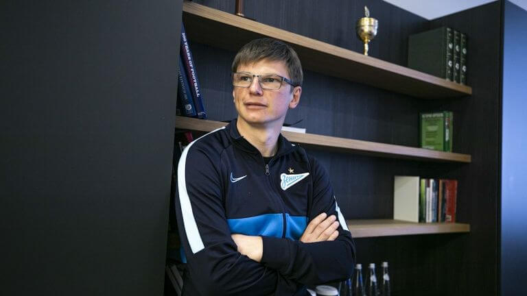 Экс-капитан сборной РФ по футболу: надо провести матч легенд с Грузией