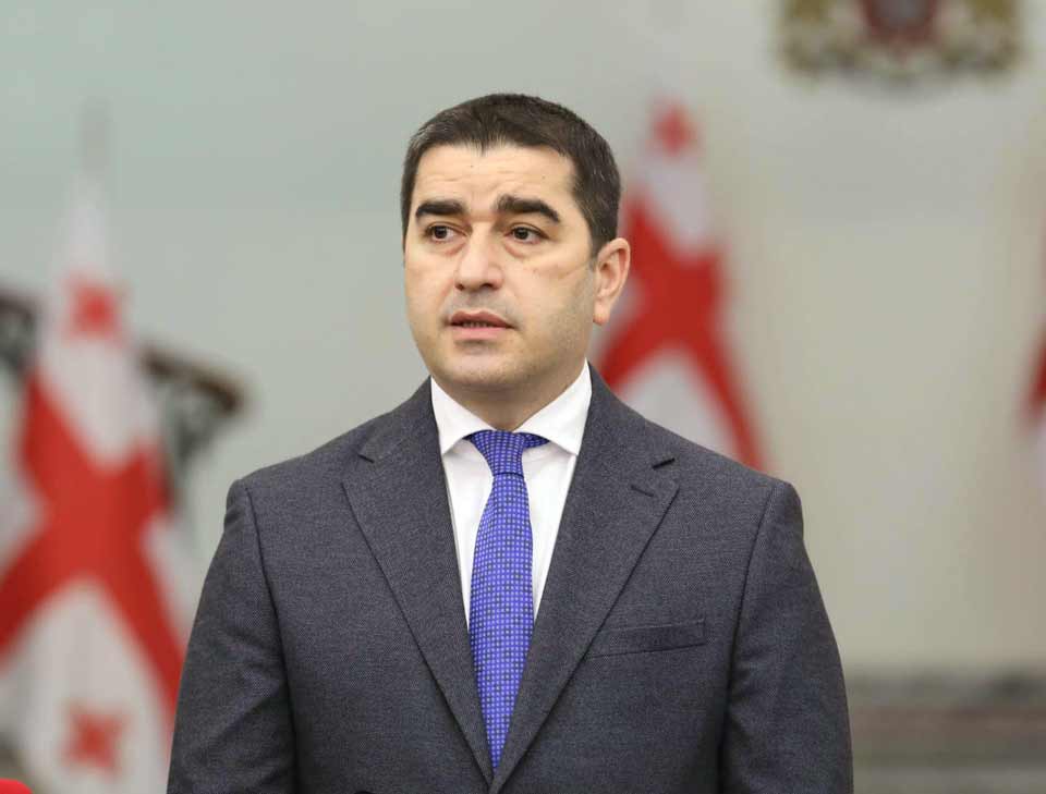 პაპუაშვილი ბუჩაში მიწვევას არასათანადოს უწოდებს