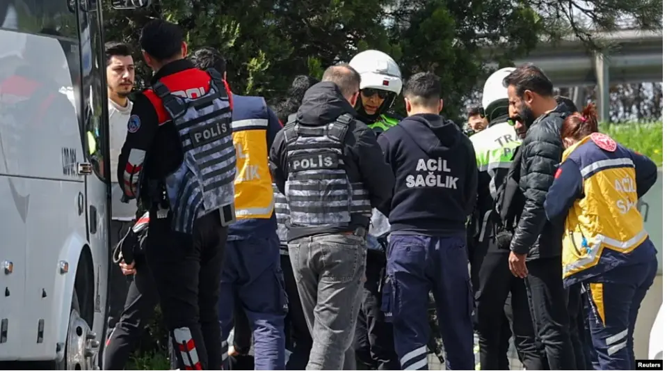 В Стамбуле – стрельба у израильского консульства. Есть погибшие