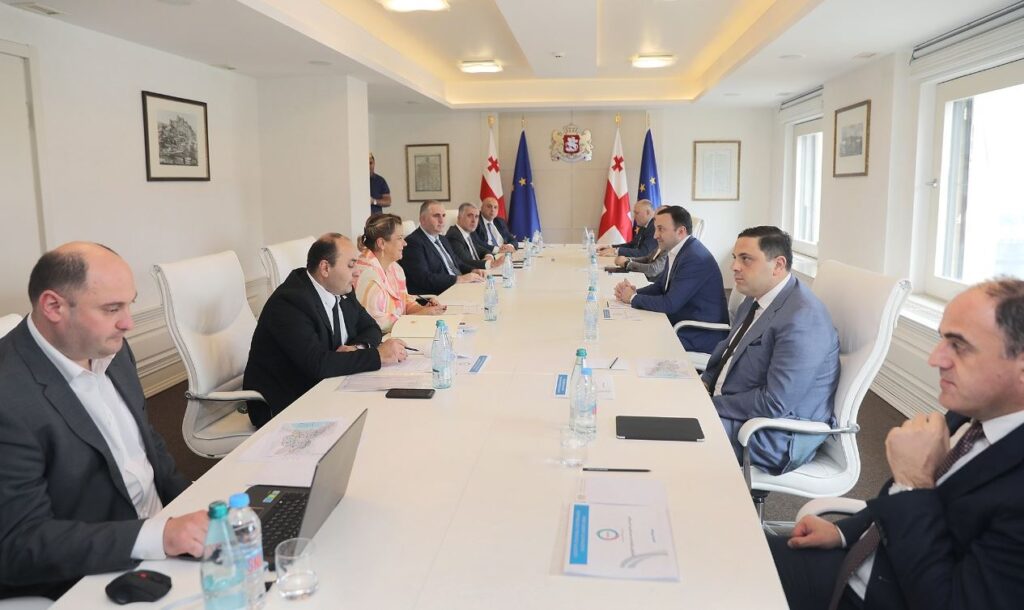 პრემიერის ხელმძღვანელობით ეკონომიკური საბჭოს სხდომა გაიმართა