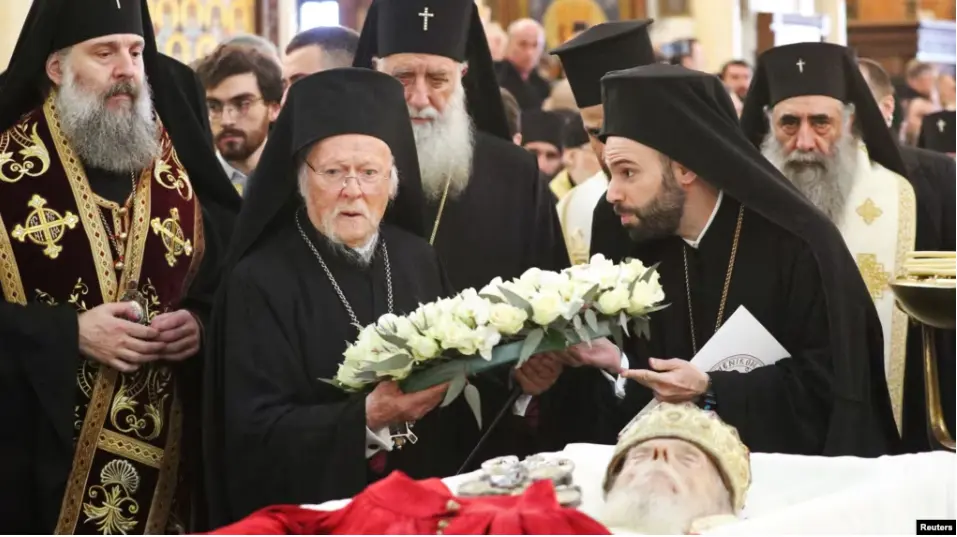 Москва обвиняет Вселенского патриарха во вмешательстве в выборы Предстоятеля Грузинской церкви