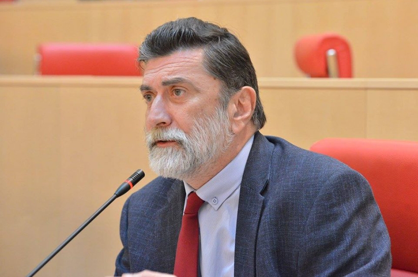 “მომავალ პარლამენტში ჩემს საჭიროებას ვეღარ ვხედავ”