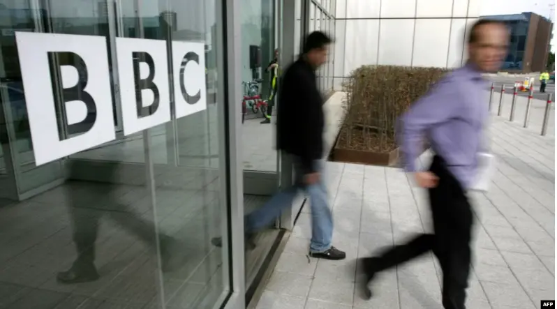 «Грузинская мечта» продолжает спор против Би-би-си на новом уровне