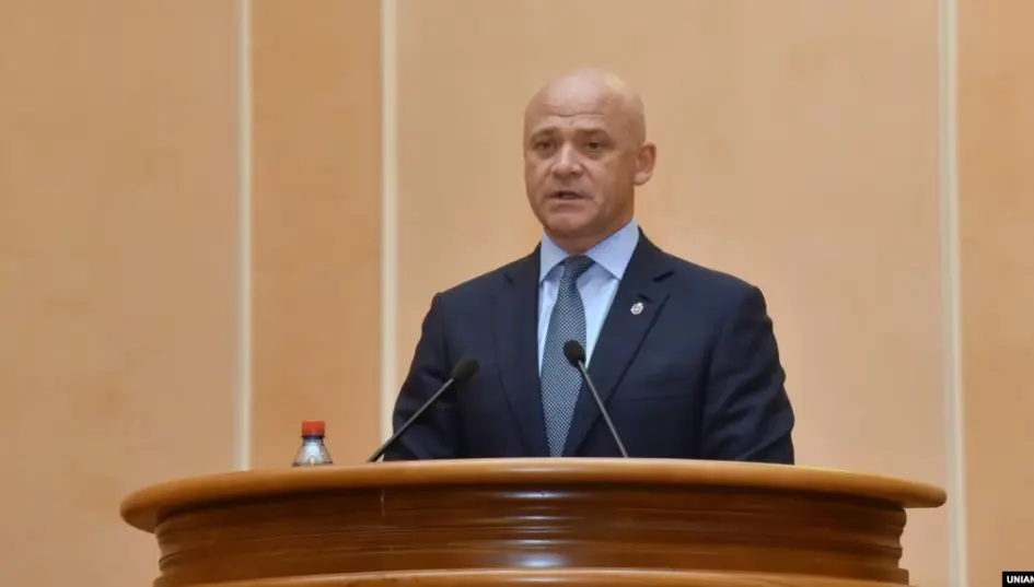 Зеленский лишил гражданства мэра Одессы