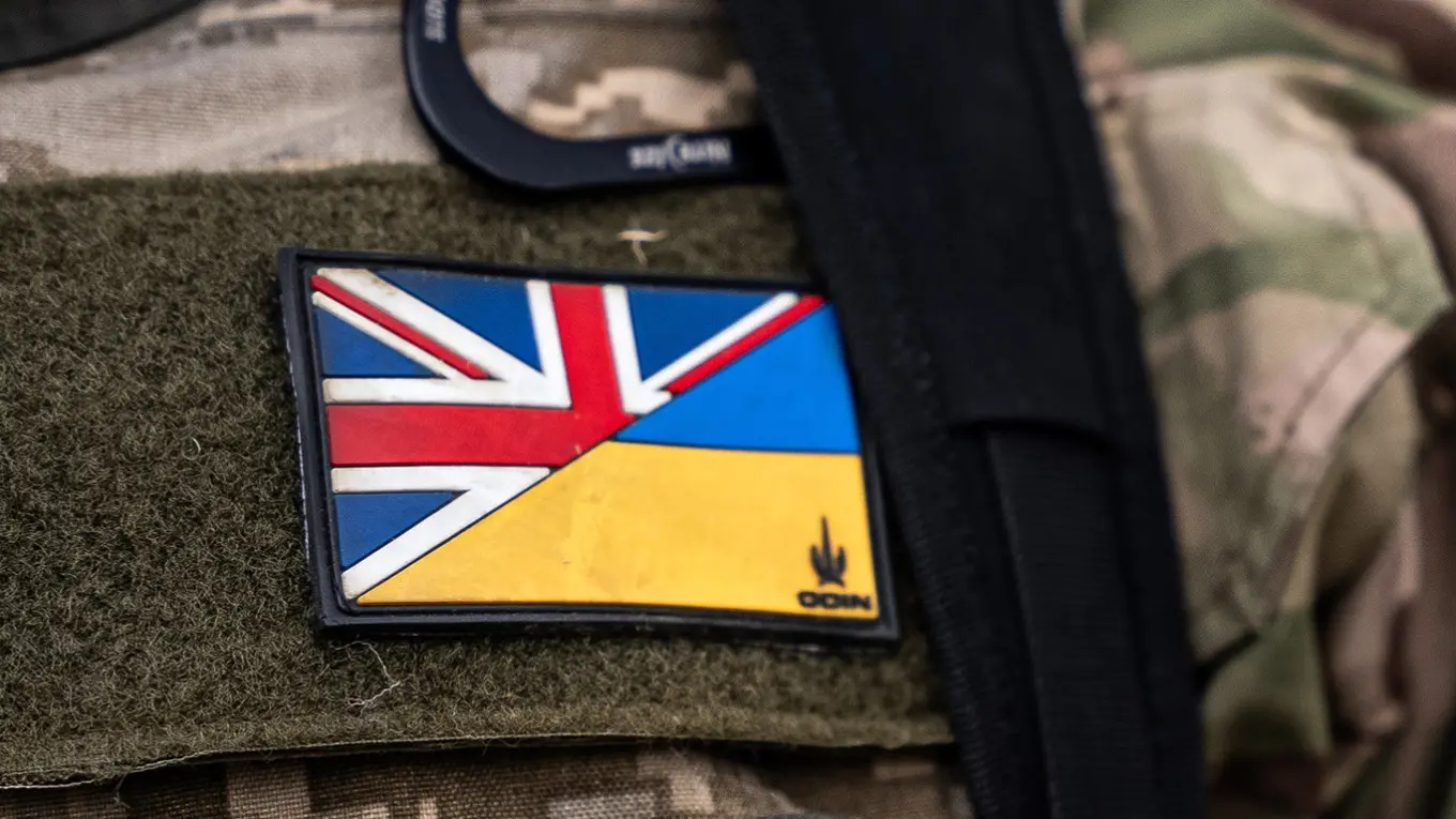 Великобритания пообещала обеспечить Украину тысячами беспилотников большой дальности