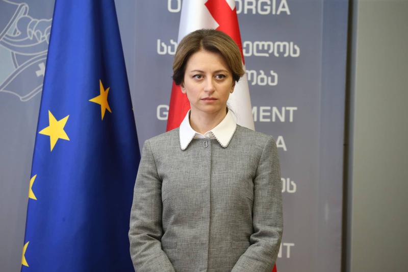 ჯანდაცვის მინისტრი: "გეგმური ოპერაციები გადავადდება"