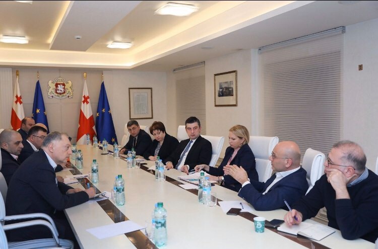 მთავრობა ყველაზე მოწყვლადი სექტორებისთვის საგადასახადო შეღავათებს აწესებს