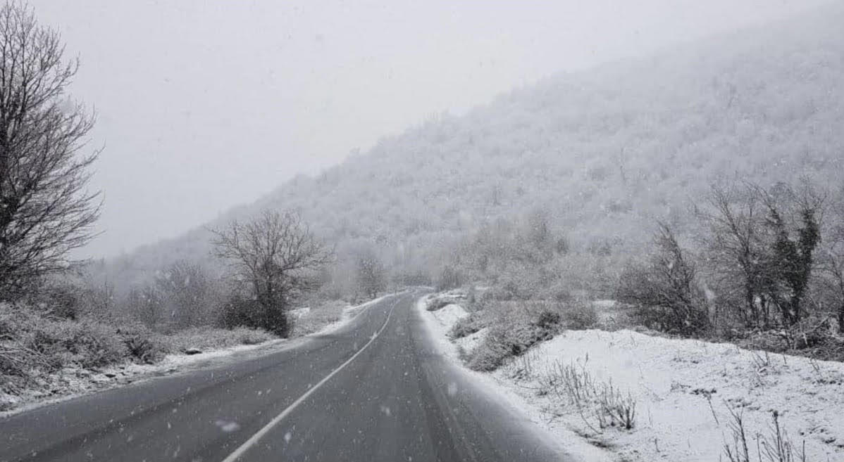 ფარავნის უღელტეხილზე ავტოტრანსპორტის მოძრაობა აკრძალულია