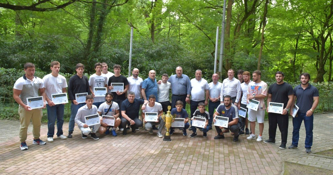 ქუთაისის მერი საერთაშორისო ასპარეზზე წარმატებულ სპორტსმენებს შეხვდა