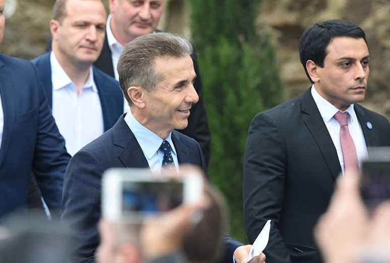 "ქართული ოცნების" ინიციატივას ოპოზიციური სპექტრი პასუხობს