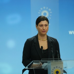 "სრულად ვუჭერ მხარს გიორგი გახარიას, ის არ უნდა გადადგეს!"