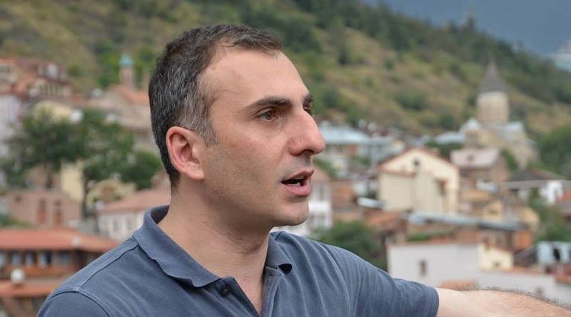 ელისაშვილი: 20 კაცი ფიზიკურად გამისწორდა და არათუ ვინმე დააკავეს, აქეთ მედავებიან, დავტოვე სასამართლო პროცესი