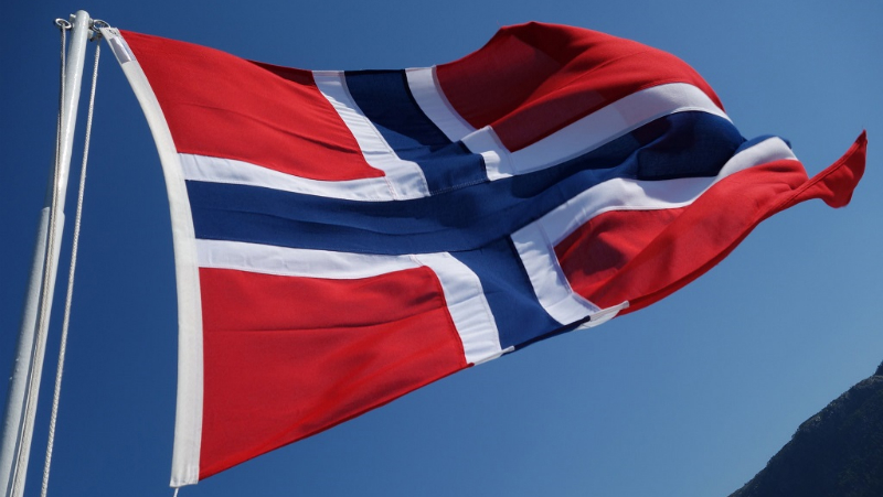 თბილისში, ნორვეგიის საელჩოსთან აქცია იმართება