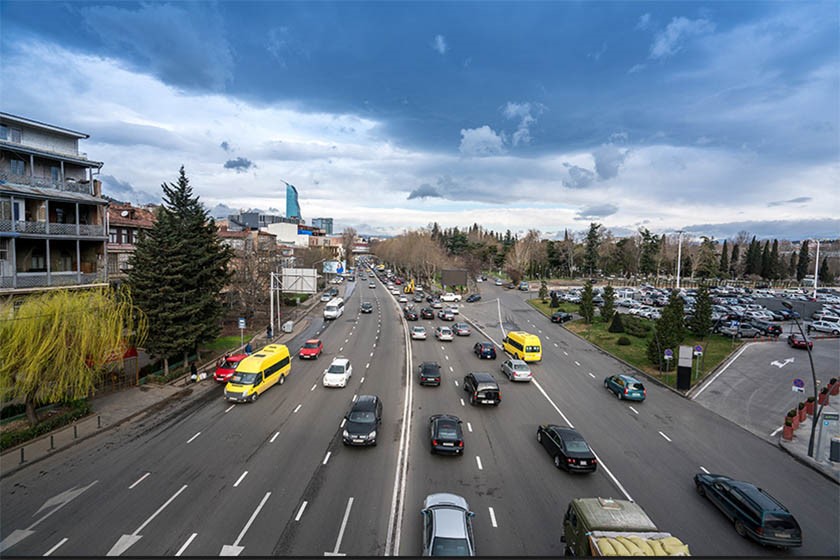 დედაქალაქის ცენტრალურ ქუჩებში მძღოლების გამოკითხვა ჩატარდება