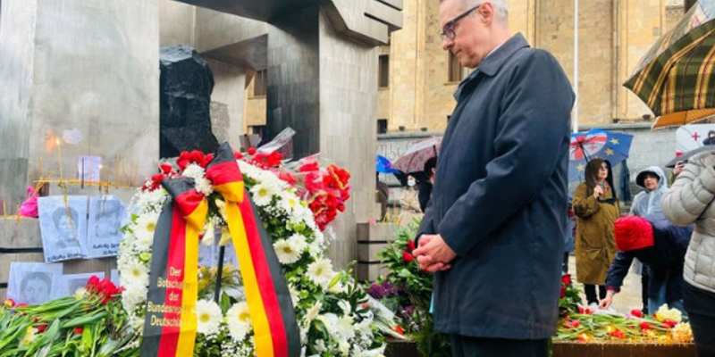 Посол Германии: сравнивать Германию и ЕС с Советским Союзом – неправильно