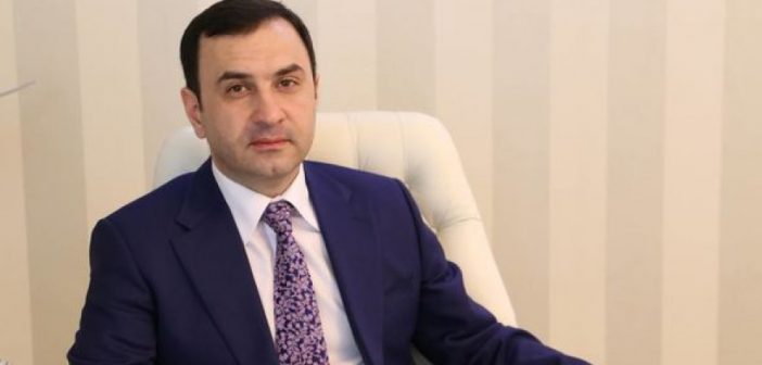 Туристы из России могут попасть в Грузию через Азербайджан