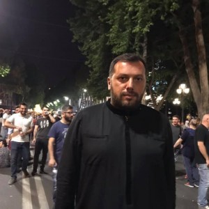 ანტისაოკუპაციო აქციას სასულიერო პირები შეუერთდნენ
