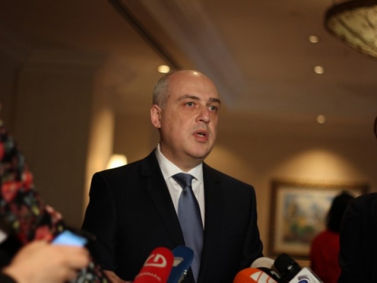 ზალკალიანი პუტინის გადაწყვეტილებას მიესალმება