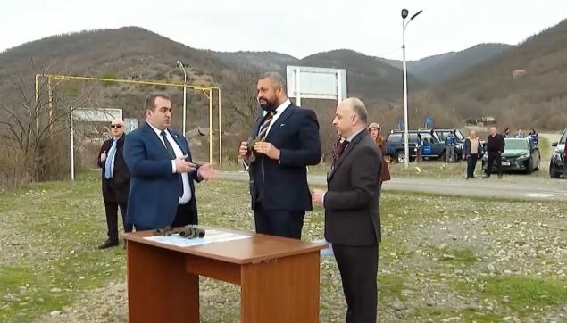 UK Foreign Secretary visits ABL in Odzisi village