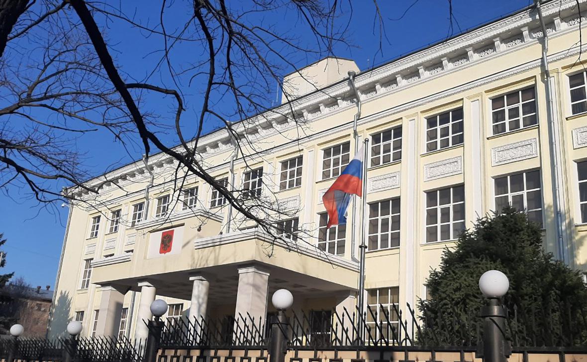 Посла РФ вызвали в МИД Кыргызстана из-за рейда в московской бане